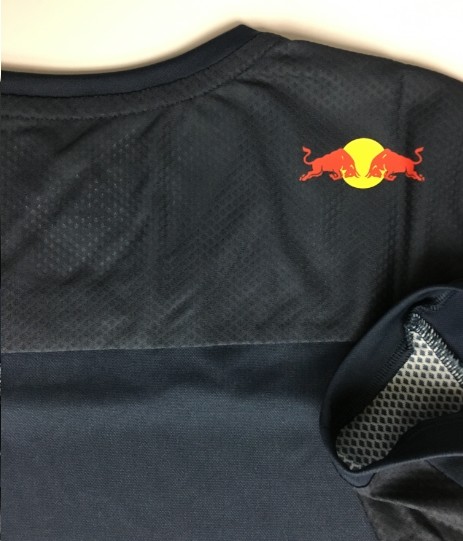 red bull athlete only training wear （M）