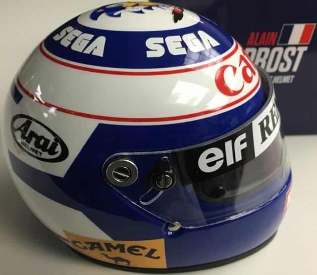 GPコレクションホビー館 ｜ 1/2 ARAI HELMET 1993 SIGNED A.PROST[限定96個/直筆サイン入り]